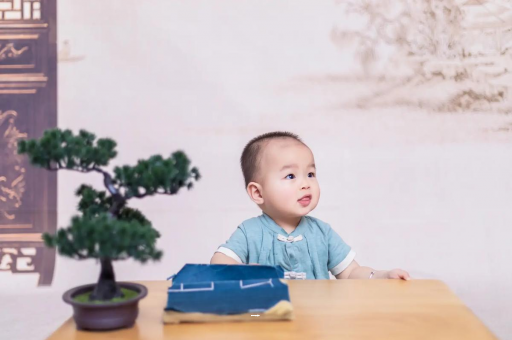 商洛孕妇几个月有反应